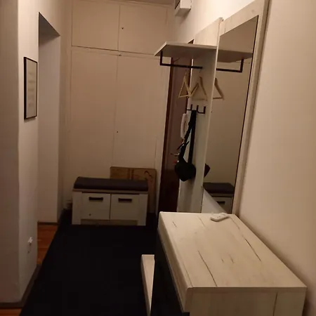 Nikola Hram Апартаменты *