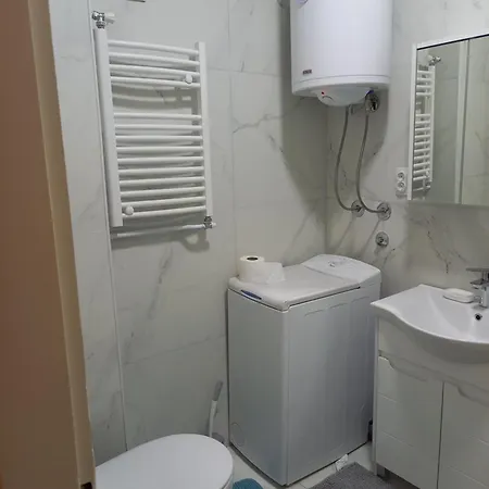 Nikola Hram Апартаменты *